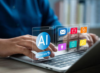 Iniciante em criptomoedas aprendendo os princípios da negociação automatizada com IA